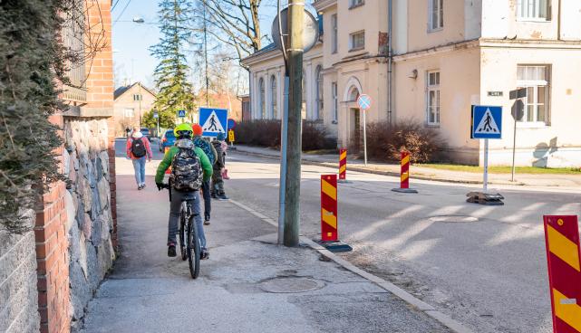 Tartu Karlova kooli turvalise koolitee pilootprojekt Kertlin Lääts